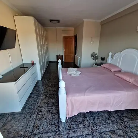 Villa Valencia Spain. Quesa